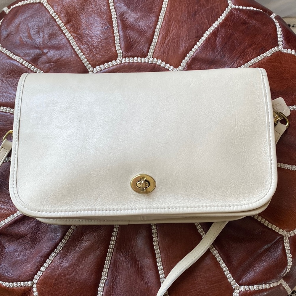 Vintage coach bag